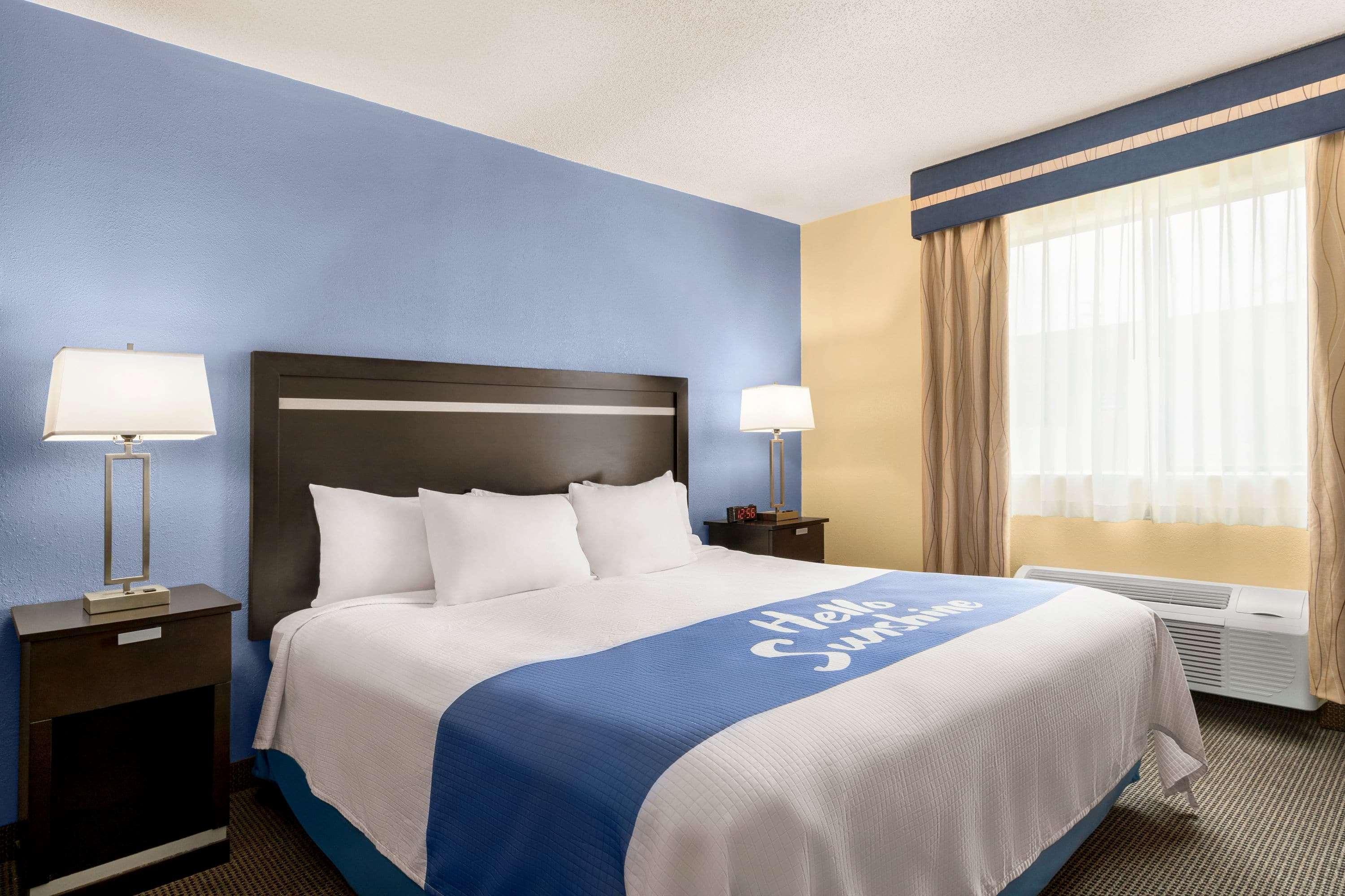 Days Inn By Wyndham Auburn/Finger Lakes Region Екстериор снимка